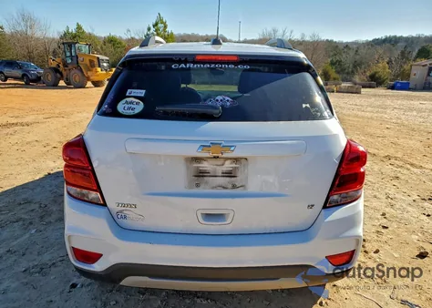 2018 Chevrolet Trax 1Lt из США, поврежденный, VIN KL7CJLSB9JB727344